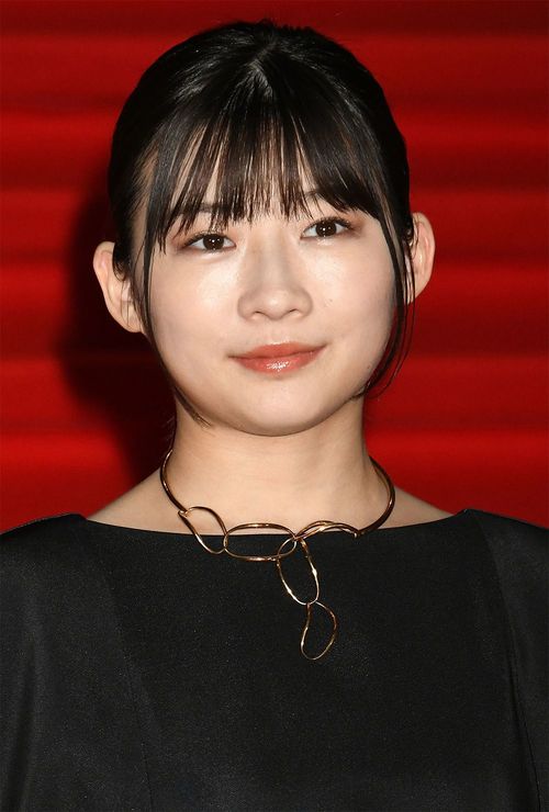 2021年10月30日、東京国際フォーラムで開催された東京国際映画祭のオープニングセレモニーに出席した女優の伊藤沙莉