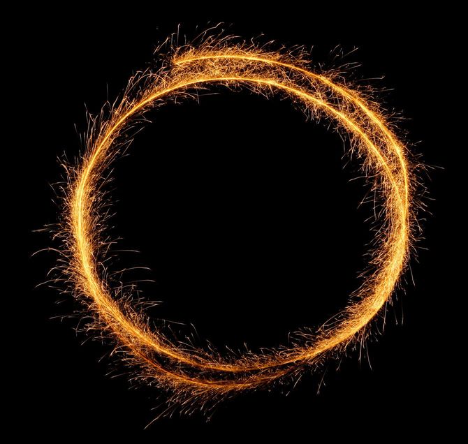 火花で描かれた円