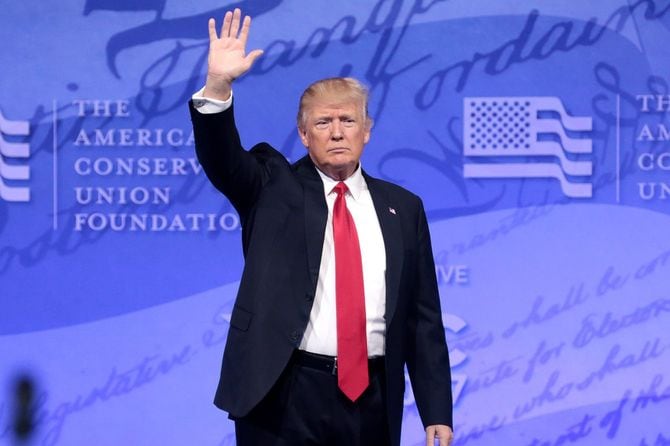 中東諸国と「良好な関係」を築いたトランプ前大統領