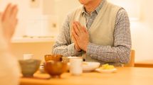 ｢ごちそうさまのタイミング｣を見ればヨボヨボ老人になるかわかる…医師｢認知症リスクを高める危険な食習慣｣