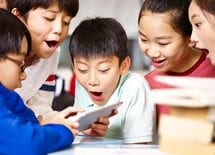 なぜ子供は友達の家で遊ばなくなったのか