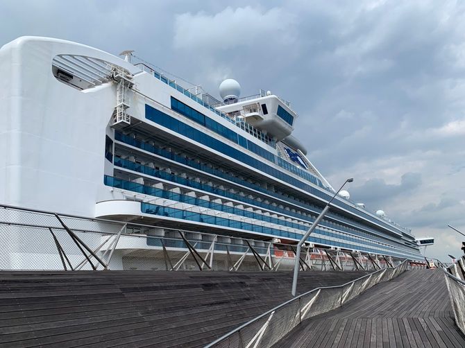 大型客船「ダイヤモンド・プリンセス号」