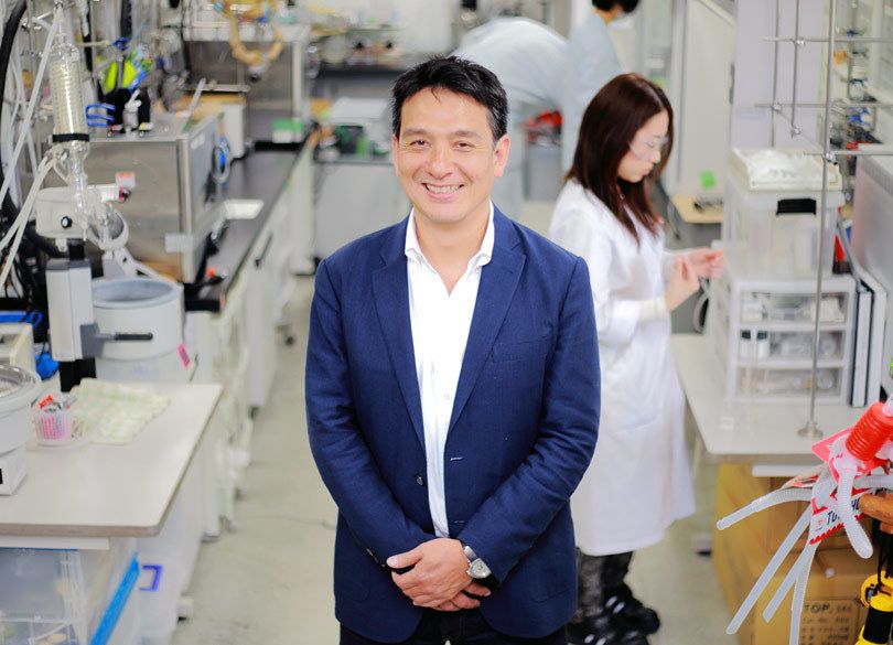 元商社マンが成功「100年に1度」の新技術 大学発ベンチャー"マイクロ波化学"