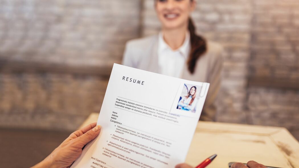 自己PR欄では｢良い人材｣かはわからない…2万人の学生から応募が来る中小企業社長が｢履歴書｣で見ている項目 会社説明会は｢社長のプレゼンの場｣ではない