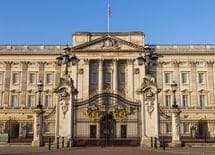 エリザベス女王が携帯電話を禁止した理由