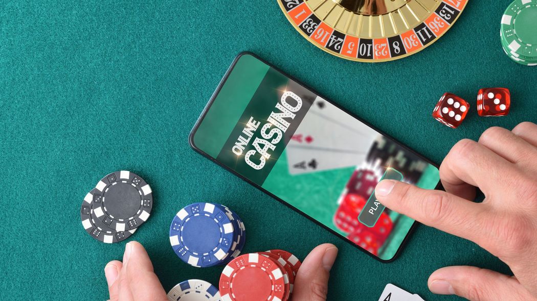 令和ロマン･高比良くるまさんだけが悪いのか…違法な｢オンラインカジノ賭博｣を日本中に蔓延させた"張本人" ｢無料版カジノ｣のCMを流し続けた｢メディアの罪｣