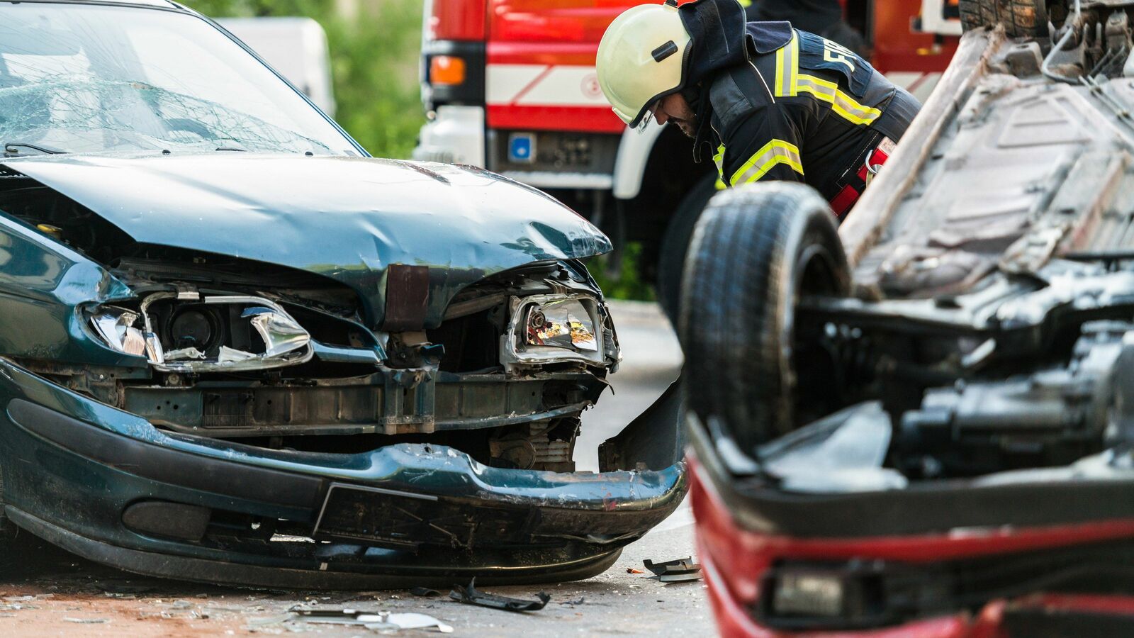 運転手が｢ヨボヨボの高齢者｣だからではない…"恐怖の逆走車両"を次々と生み出す高速道路の知られざる真実 4件に1件は｢わざと逆走している｣