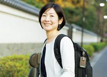 安住の地を飛び出た女性「人生の分岐点」