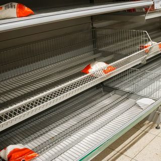 バターもねぇ 粉もねぇ 食糧不足の裏で廃棄が止まらないワケ 食料不足の原因は輸出制限ではない President Online プレジデントオンライン