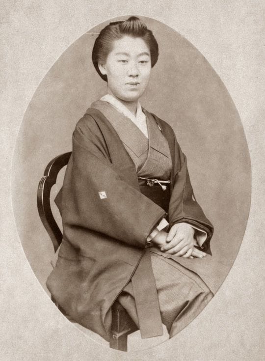 小泉セツ、20歳ごろ