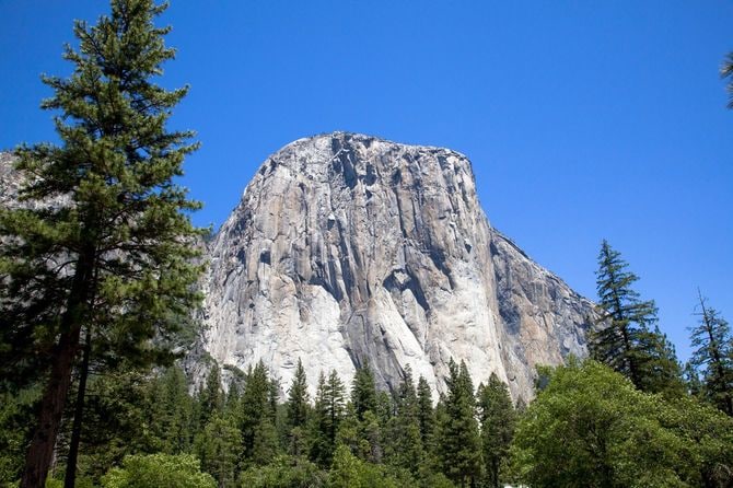 エル・キャピタン(アメリカ・ヨセミテ国立公園・ヨセミテバレー