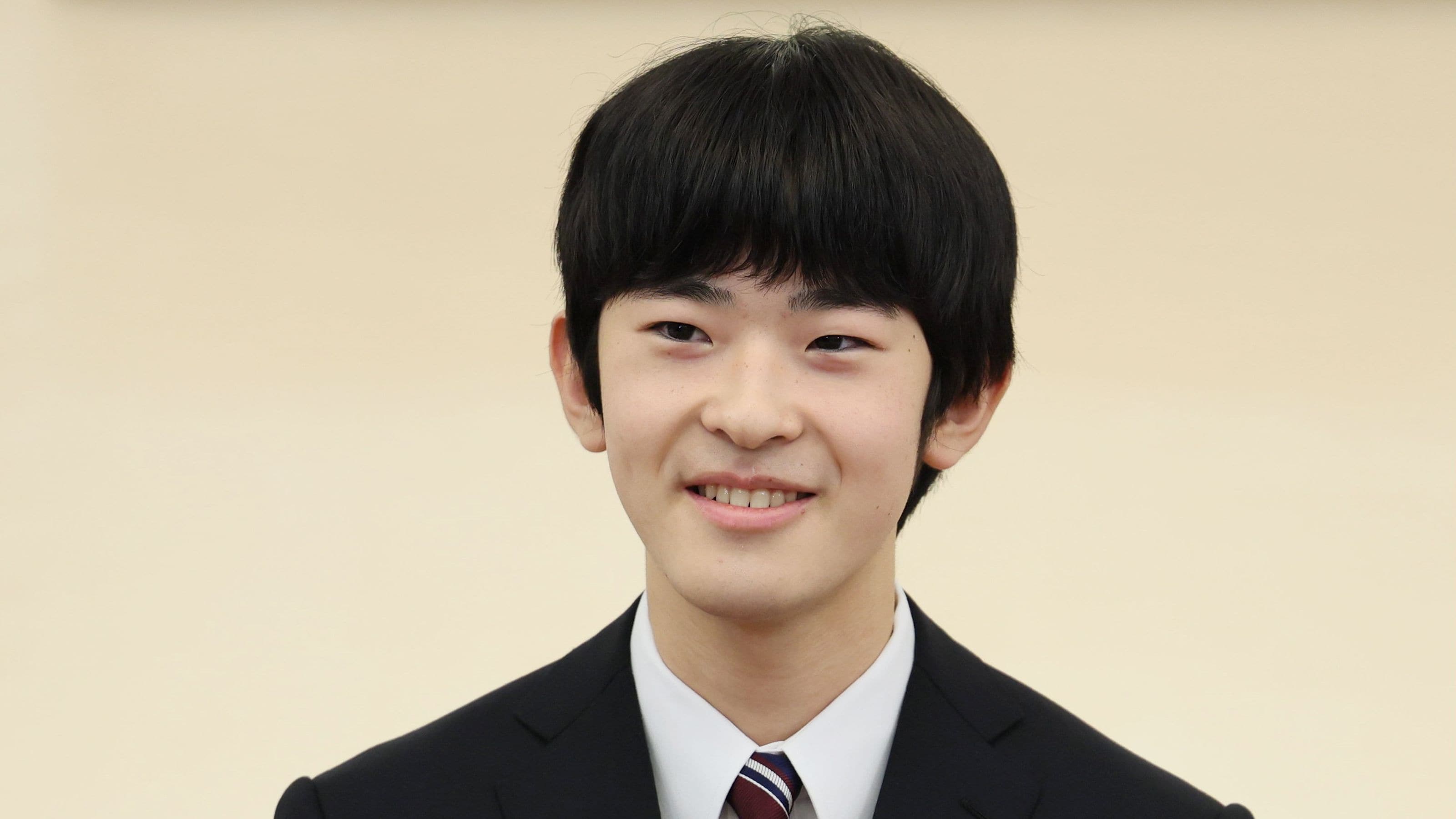 悠 仁 さま