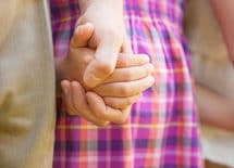 「無理な妊活」より里子 ある夫婦の選択