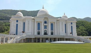 天地鮮鶴苑 クリスタル模型 銀色 中サイズ 家庭連合 統一教会