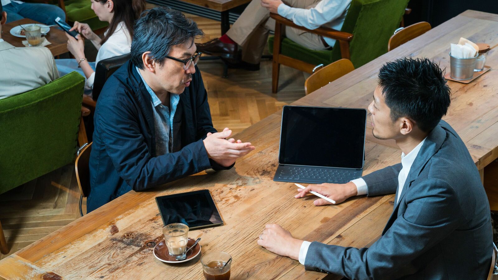 ｢要するにこういうことね｣と部下に言ってはいけない…気づいたら裸の王様になっている人の"残念な口癖" ｢部下の発言｣の扱い方でリーダーの資質がバレる