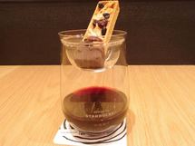 アジア初！ オリジナルワインが飲めるスターバックスに行ってきました