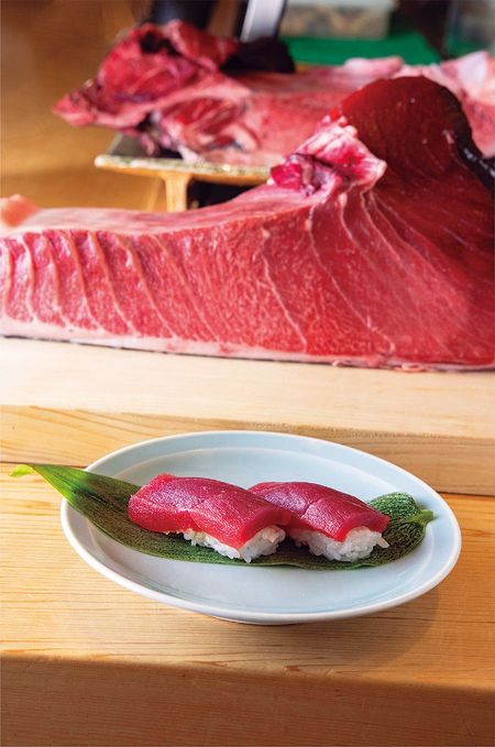 「鮨葵」のマグロ