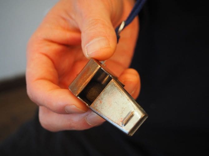 澤田さんが愛用しているホイッスル