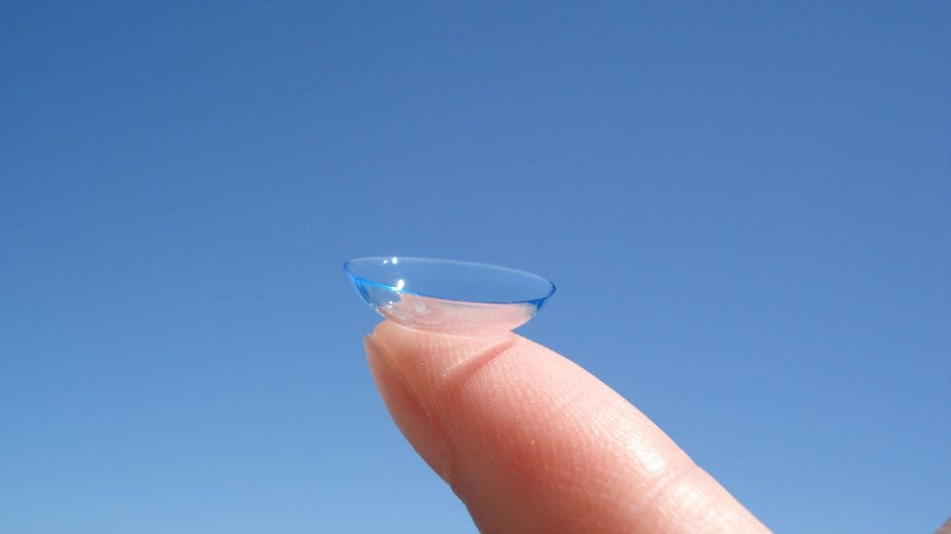 ｢12時間以上コンタクトレンズ｣はこんなに危ない…角膜を酸素不足で死滅させる｢長時間使用｣のリスク ｢コンタクトのまま寝る｣なんてもってのほか