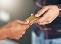 ポイントカードの履歴で思想信条モロバレ