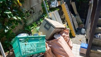 あふれるゴミの中で見つけるオリジナリティ
