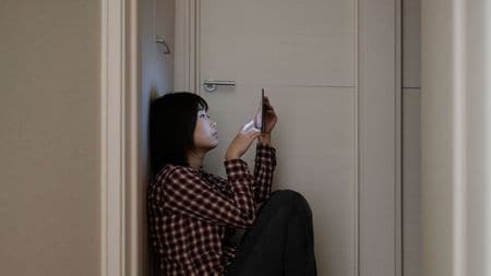 なぜsnsの友達が増えるほど寂しさが募るのか 男女1300人タイプ別 孤独度 調査 President Online プレジデントオンライン