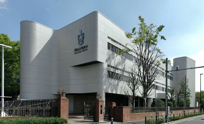 2023年9月に開校予定のマルバーン・カレッジ東京の校舎。開校当初はデイスクールのみだが、将来的にはボーディングスクールも併設予定でキャンパス内に敷地を確保している。