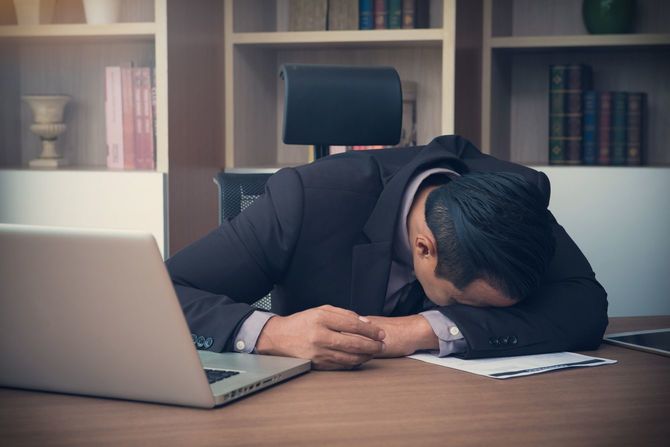 10分なら居眠りも認められるのか（※写真はイメージです）