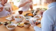 備蓄米騒動を尻目に進化する海外のフードテック…体調に合ったレシピを自動調理する