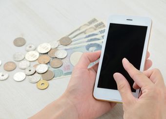 ガチャを10回引いて当たる確率は65.1％
