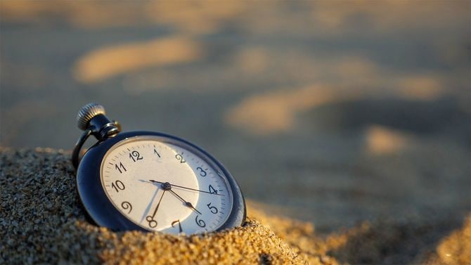 ビーチで刻む懐中時計
