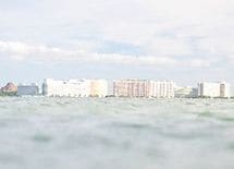 薄給の定番、サービス業こそ今後伸びる！