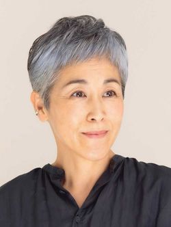 堀川 惠子