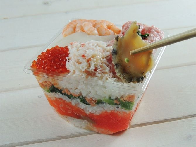 創作鮨処タキモトの「ドリームプリティミルフィーユ」