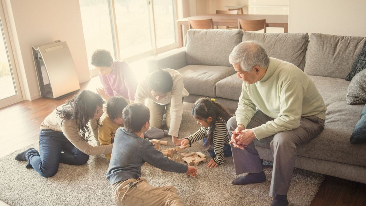 義両親の無言の圧力 面倒な親戚付き合い が急にラクになる 損得 発想法 自分をよく見せたい病 を克服 President Online プレジデントオンライン