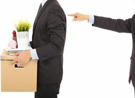 使えない「下位10％社員」をリストラするか、人材教育するか