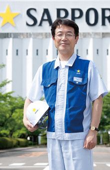 サッポロビール 仙台工場長<strong> 仲本滋哉</strong>●1961年、静岡県生まれ。大阪大学工学部卒業後、同社入社。大阪から北海道まで、全国の工場や研究所にて醸造畑を歩む。2009年より現職。