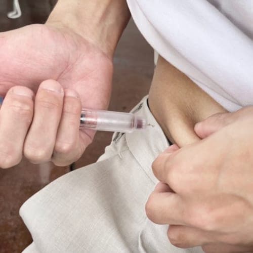 インスリン注射は「毎回けっこう痛い。子どもで発症して頑張っている子とか凄いです」