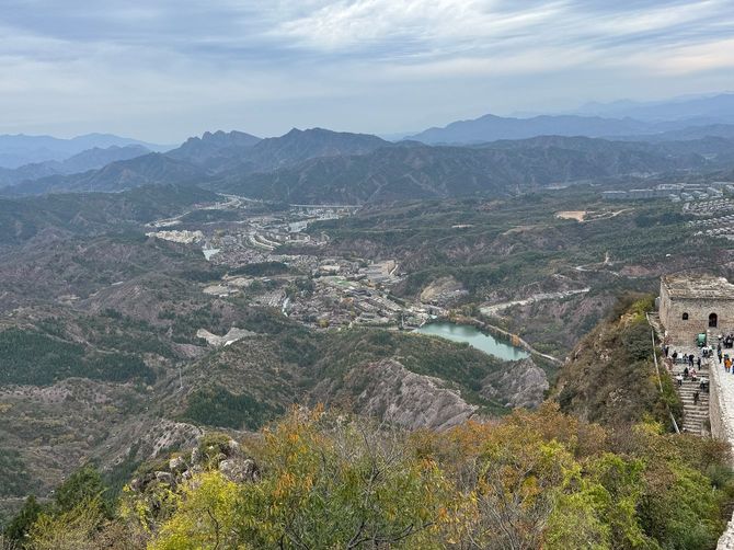 司馬台長城から望む古北の景色
