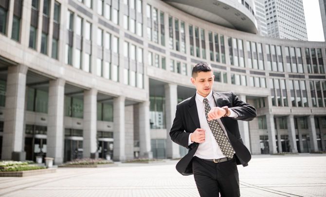 急いでいるビジネスマン