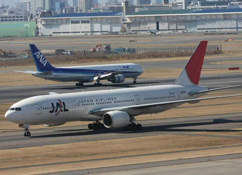 ANAとJAL、勝つのはどっちだ？ JALはリストラで大復活