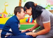 "期待した子の死"に悩む障害児の親の半生