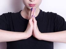 後ろ姿は美尻でキマる。体幹トレーナーに学ぶ簡単エクササイズ【自宅編－1】