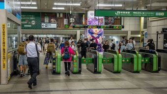 Suica終焉へのカウントダウンが始まった…｢改札でタッチ｣を時代遅れにする"次世代の改札機"の正体