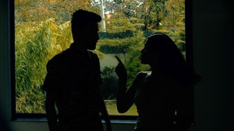 蜜月期の｢結婚1年｣で妻から受けた暴力暴言で得た慰謝料は"3ケタ万円"…一発でもやり返したら｢加害者｣転落