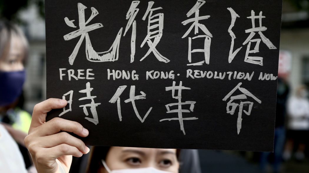 ｢出るのも地獄､留まるのも地獄｣中国にすべてを奪われた香港市民のこの先 リンゴ廃刊は氷山の一角でしかない