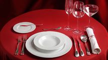 大切な会食の前に、5分で学べる「正式テーブルマナー」3つのステップ