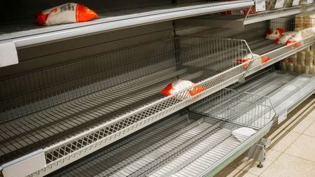 バターもねぇ 粉もねぇ 食糧不足の裏で廃棄が止まらないワケ 食料不足の原因は輸出制限ではない President Online プレジデントオンライン