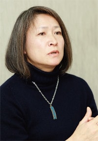 <strong>デザインセンター センター長 平賀明子</strong>●1960年、群馬県生まれ。84年小西六写真工業(現コニカミノルタHD)入社。主にカメラのプロダクトデザイン開発に従事。96~2000年、慶應大学非常勤講師。