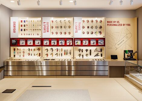 ビクトリノックス 銀座店